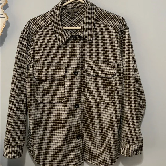 Chapter One houndstooth Shacket size large - Picture 2 of 6